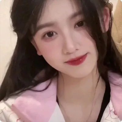 眼里余光都是你